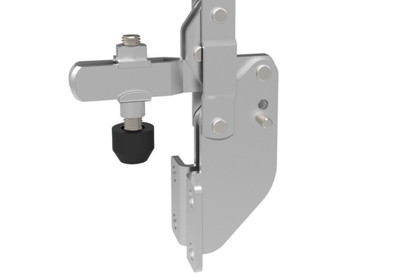 Angled toggle clamp mounting mechanism